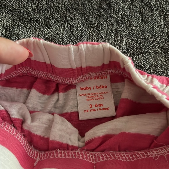 baby girls skort and 2 shorts - Picture 4 of 9